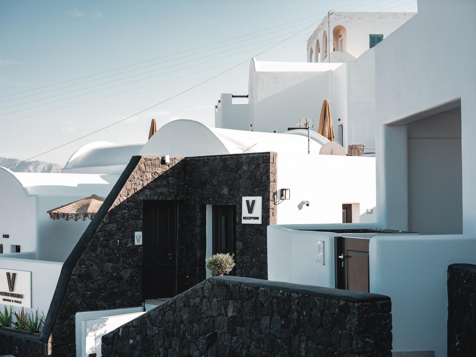 Venus Sunrise Suites & Villas Vourvoúlos Eksteriør billede