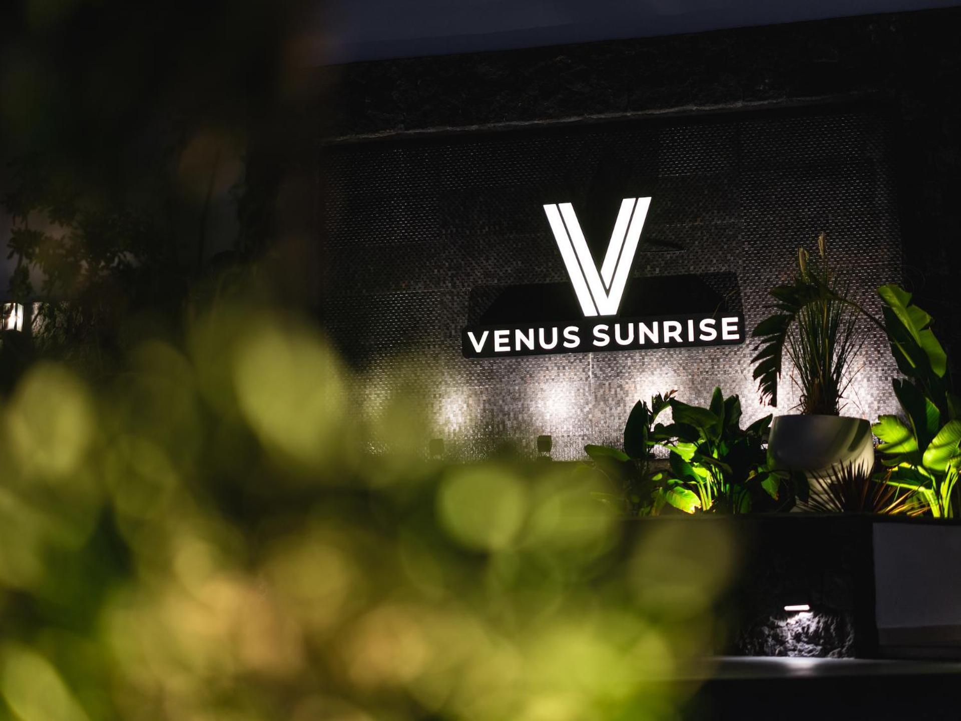 Venus Sunrise Suites & Villas Vourvoúlos Eksteriør billede