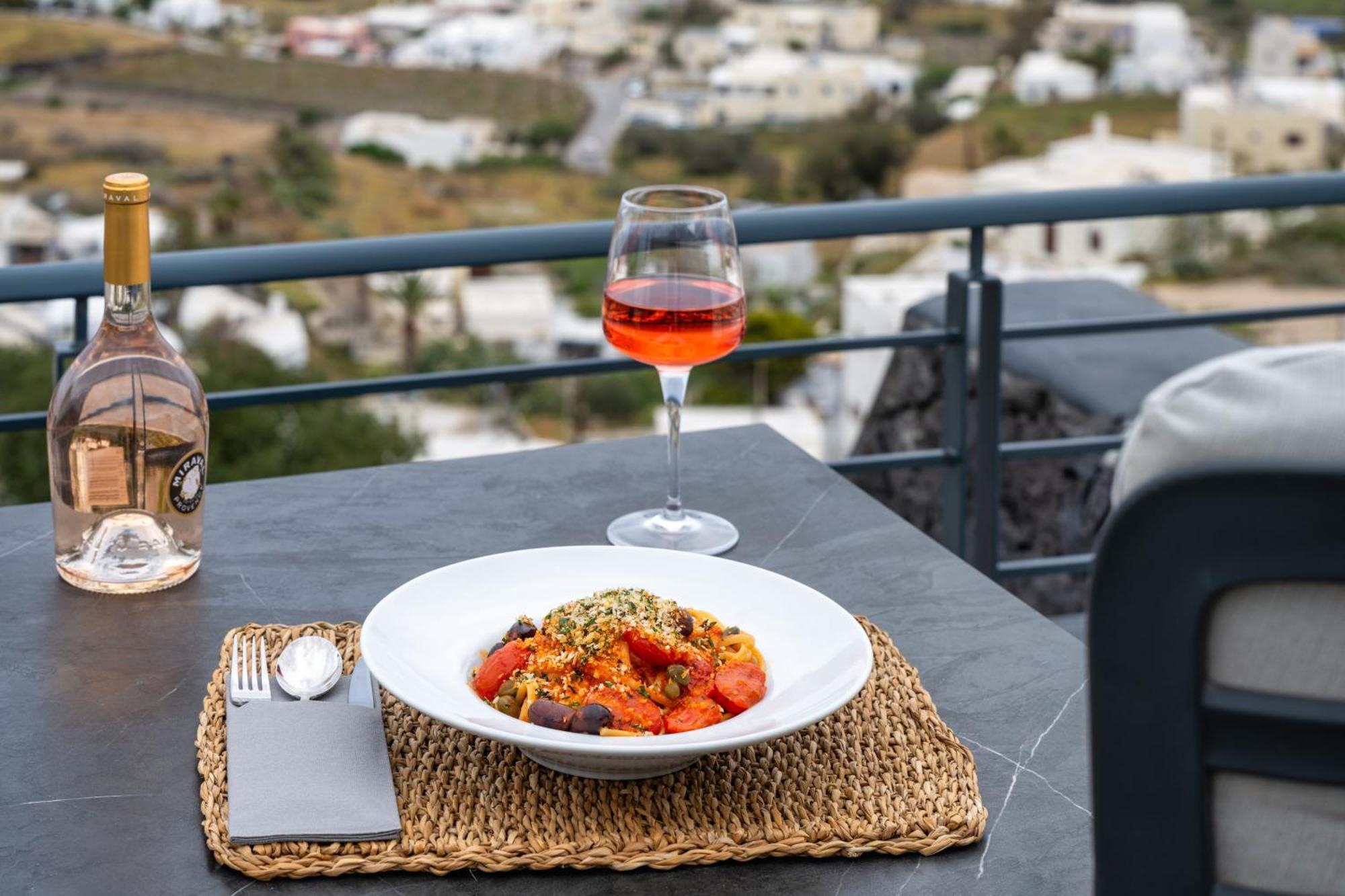 Venus Sunrise Suites & Villas Vourvoúlos Eksteriør billede